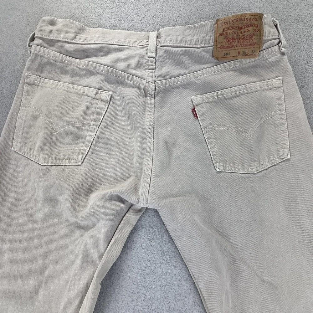 Vintage Levis 501 Jeans Mens Gray‎ Made In USA 90s Button Fits 34x29